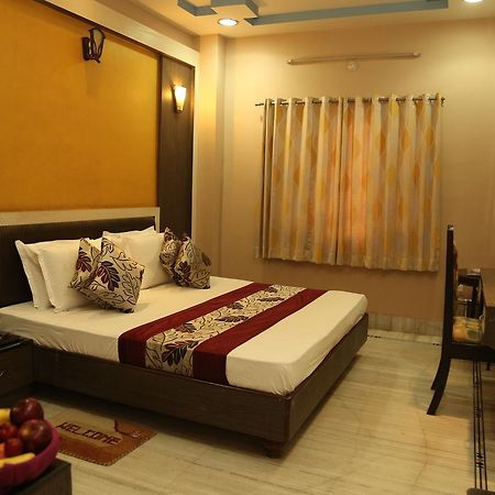 Hotel New Golden Palace Phalodi  エクステリア 写真