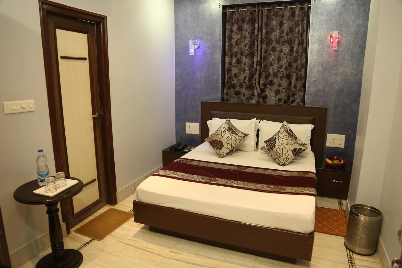 Hotel New Golden Palace Phalodi  エクステリア 写真
